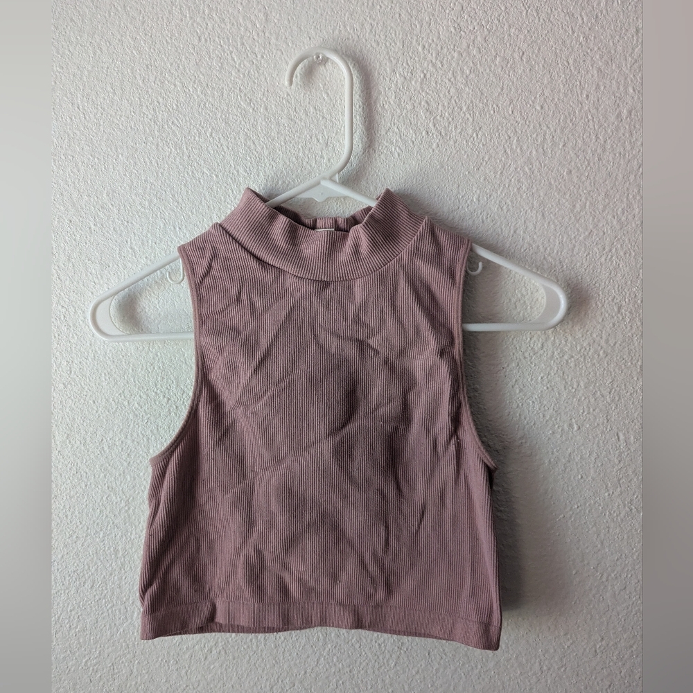 Bozzolo Pink Ribbed Turtleneck Crop Top